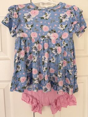 Laree + Co bamboo peplum top with ruffle bummies (3T)